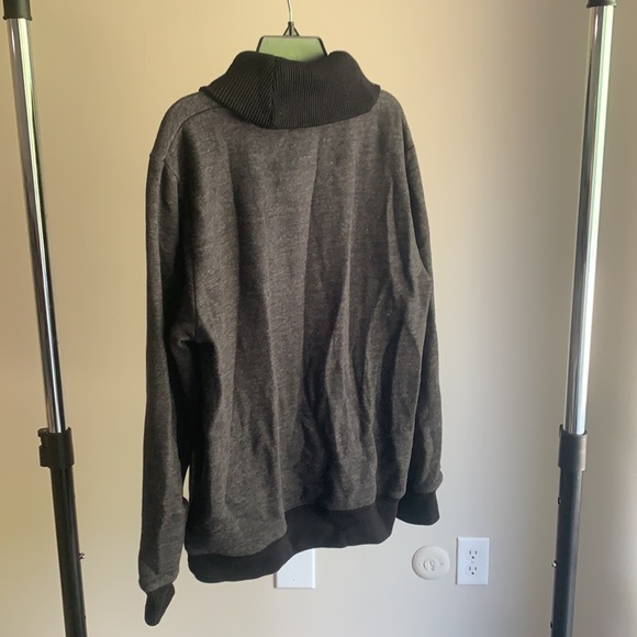 Men’s pullover - Picture 2 of 4